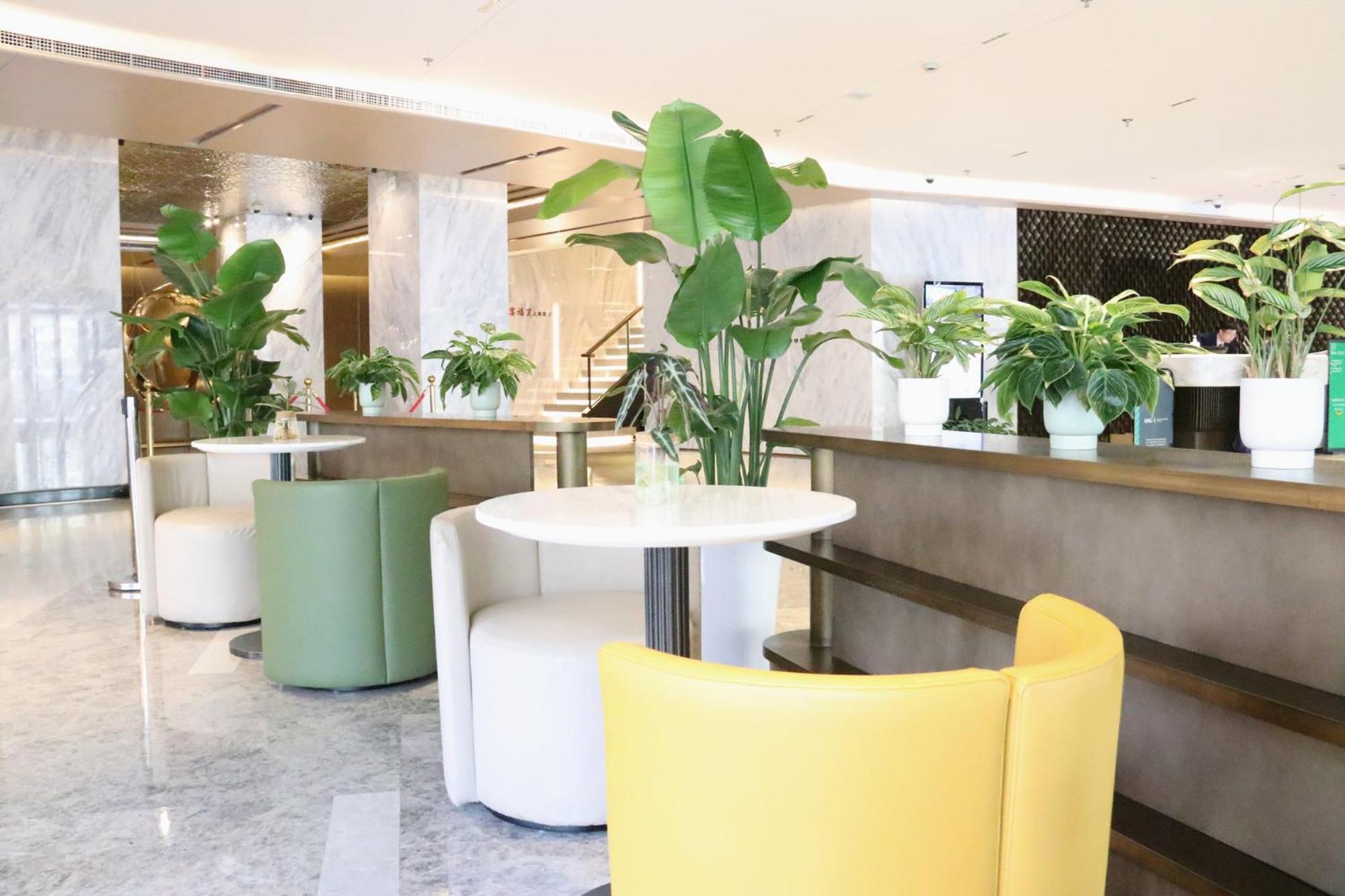 Holiday Inn Shanghai Huaxia By Ihg - Overlooking City Scenery At Sky View Restaurant Екстер'єр фото